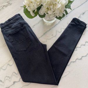 American Eagle | Black Button Front Super High Rise Jegging | 8 Long